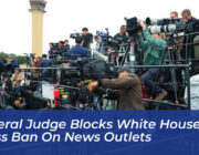 federal judge blocks white house press ban on news outlets gAhw