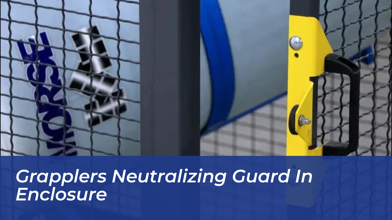 Grapplers Neutralizing Guard in Enclosure