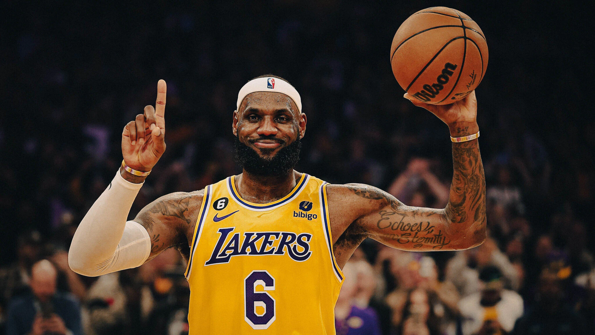 LeBron James Reveals Plan to Join Knicks Before Title Run 3 Lebron James Madison Square Garden Basketball Arena