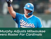 pat murphy adjusts milwaukee brewers roster for cardinals KtEY