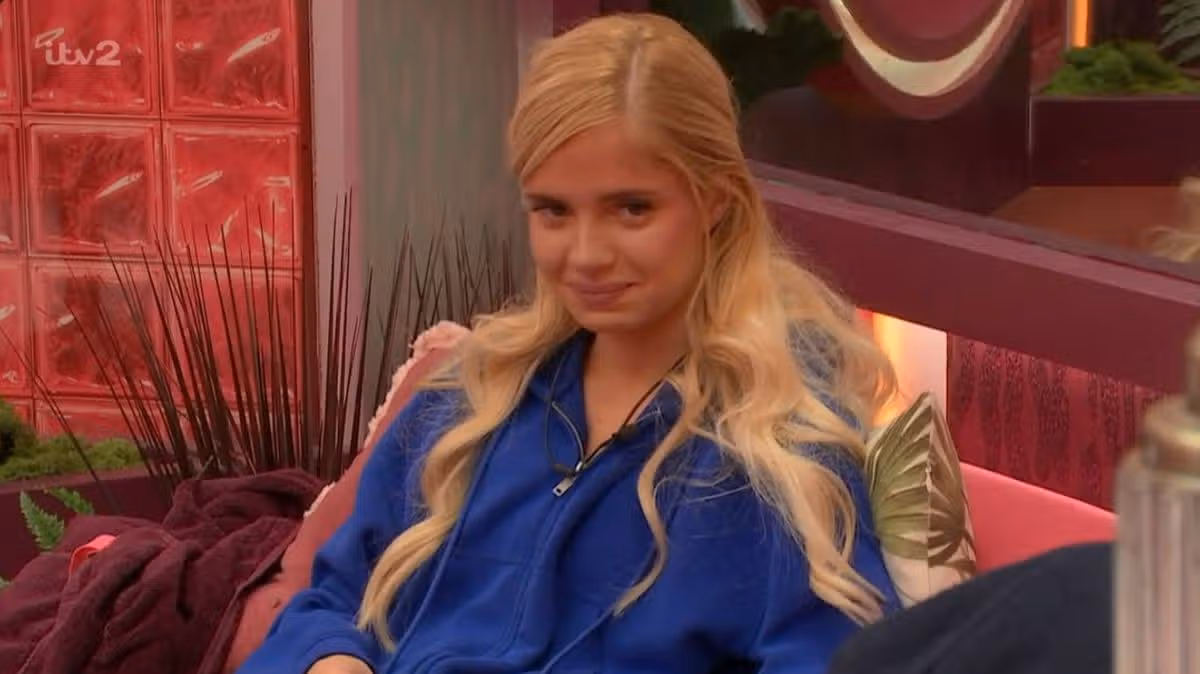 big brother viewers criticize omar and rhianna storyline sp4X