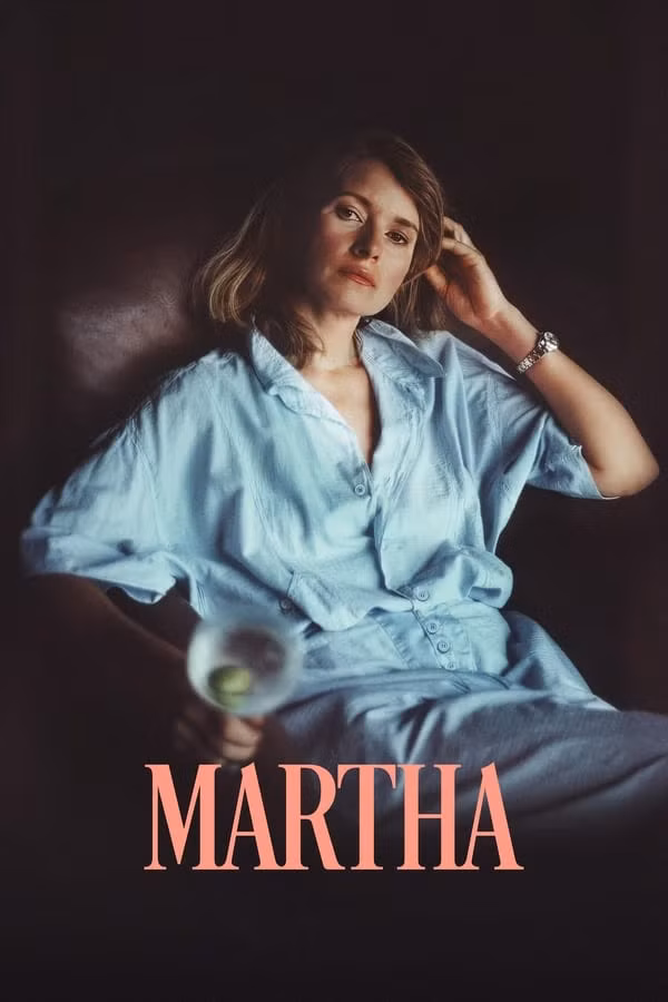 Martha Stewart Explains Her Flexible Approach to Hair Styling 4 Martha Stewart Short Blonde Hair Red Carpet
