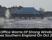 met office warns of strong winds across southern england on oct 23 ovRD