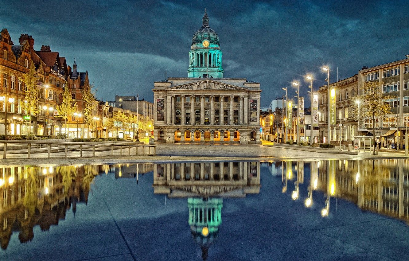 Nottingham Tram Strikes Threaten Christmas Travel in December 4 Nottingham Express Transit Tram City Centre Winter Travel