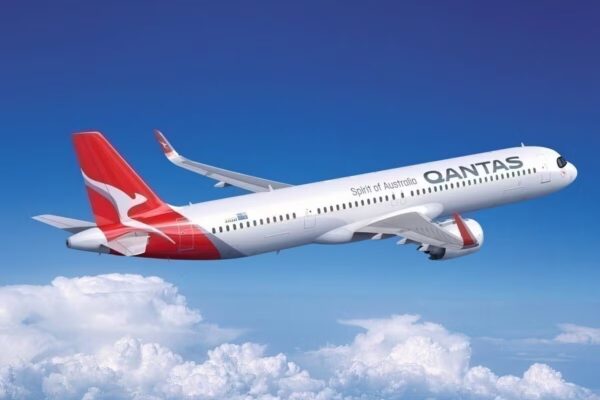 qantas cancels rome flight after bedbugs invade economy 1cal