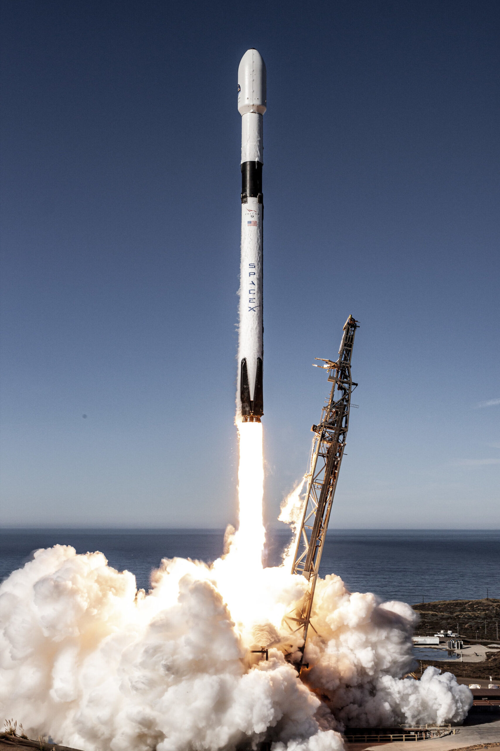 SpaceX Falcon 9 Launches Classified USSF-481 Mission 4 Spacex Falcon 9 Rocket Launch Vandenberg Space Force Base
