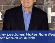 tommy lee jones makes rare red carpet return in austin P1aQ